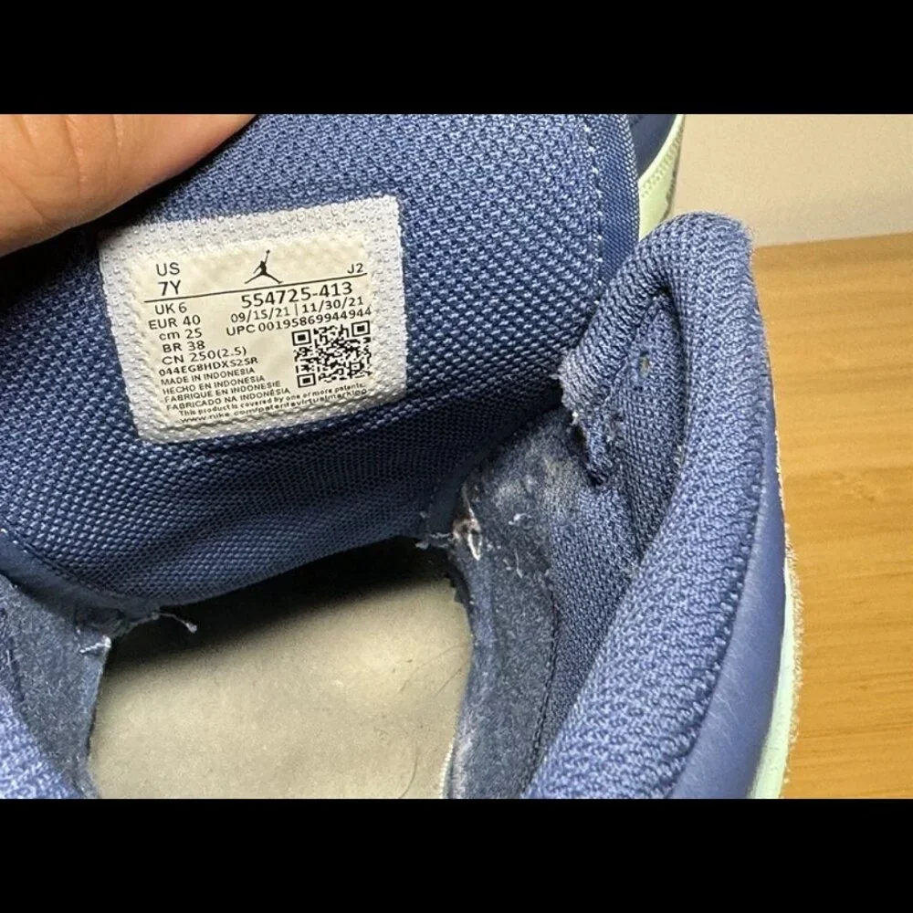 Size 7Y - Nike‎ Air Jordan 1 Mid Mystic Navy Mint Foam 554725-413 GS